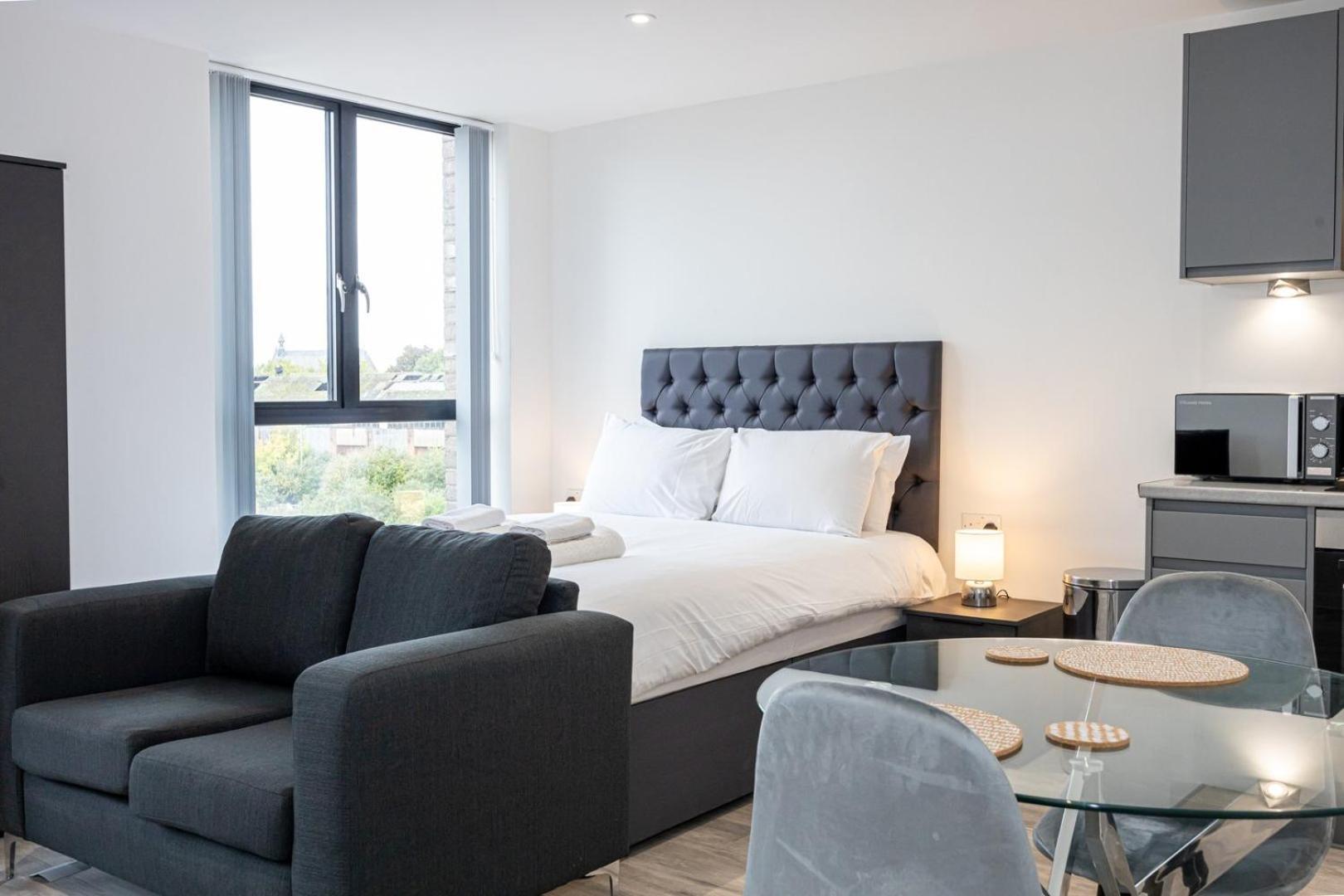Guestready - Stunning Studio In Liverpool Dış mekan fotoğraf
