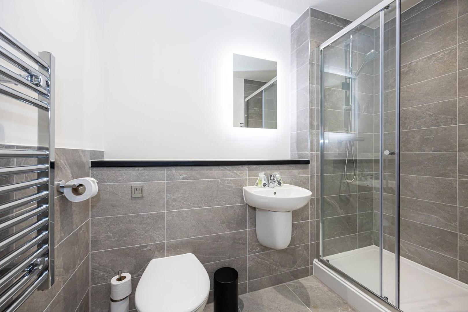 Guestready - Stunning Studio In Liverpool Dış mekan fotoğraf